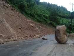 Ini Pesan Camat Tubo untuk Kendaraan yang Melintas di Jalan Poros Majene Sangiang