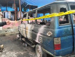 Satu Unit Mobil dan Sepeda Motor Terbakar, Sopir Mobil Menghilang