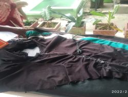 Seorang Pekerja Bangunan Tersengat Listrik di Pasar Baru Polewali