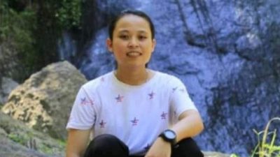 Gadis Cantik Penjual Es Boba di Mamuju