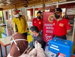 Vaksinasi COVID-19 Berhadiah di Polewali Mandar