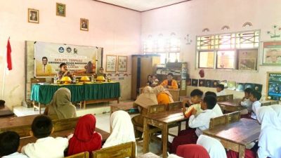Polisi Goes To School Polres Majene Sasar Siswa Sekolah Dasar