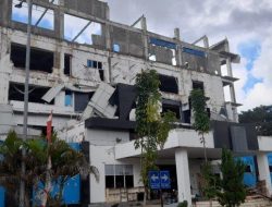 Gedung Keuangan Negara Mamuju Dibongkar