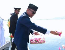 Pemprov  Sulbar Gelar Tabur Bunga di Lanal Mamuju 