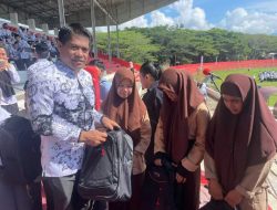 Dorong Guru Tingkatkan Mutu Pendidikan